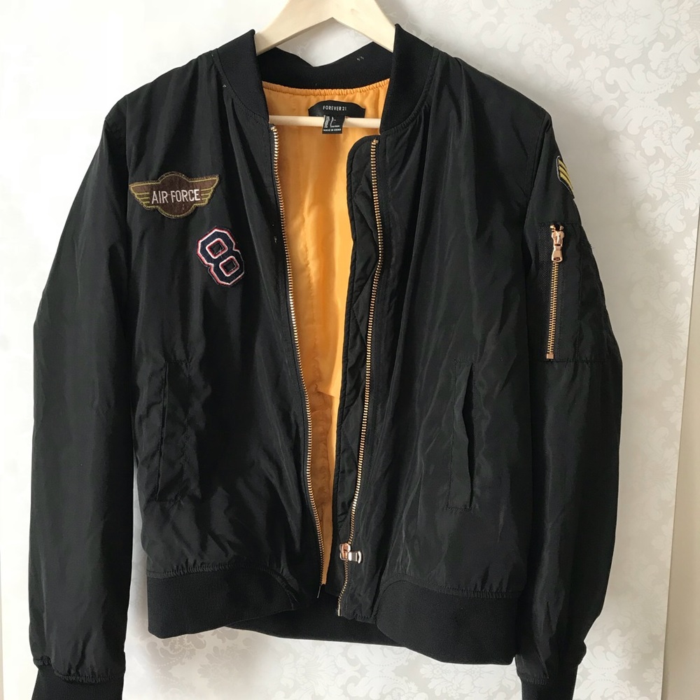 Forever 21 bomber jacket size S